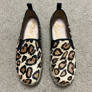 Sam Edelman loafers/flats, leopard print in a size 8